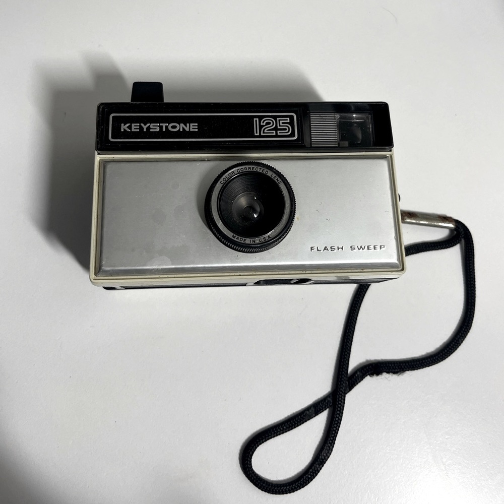 Retro Keystone Flash Sweep 125 Camera